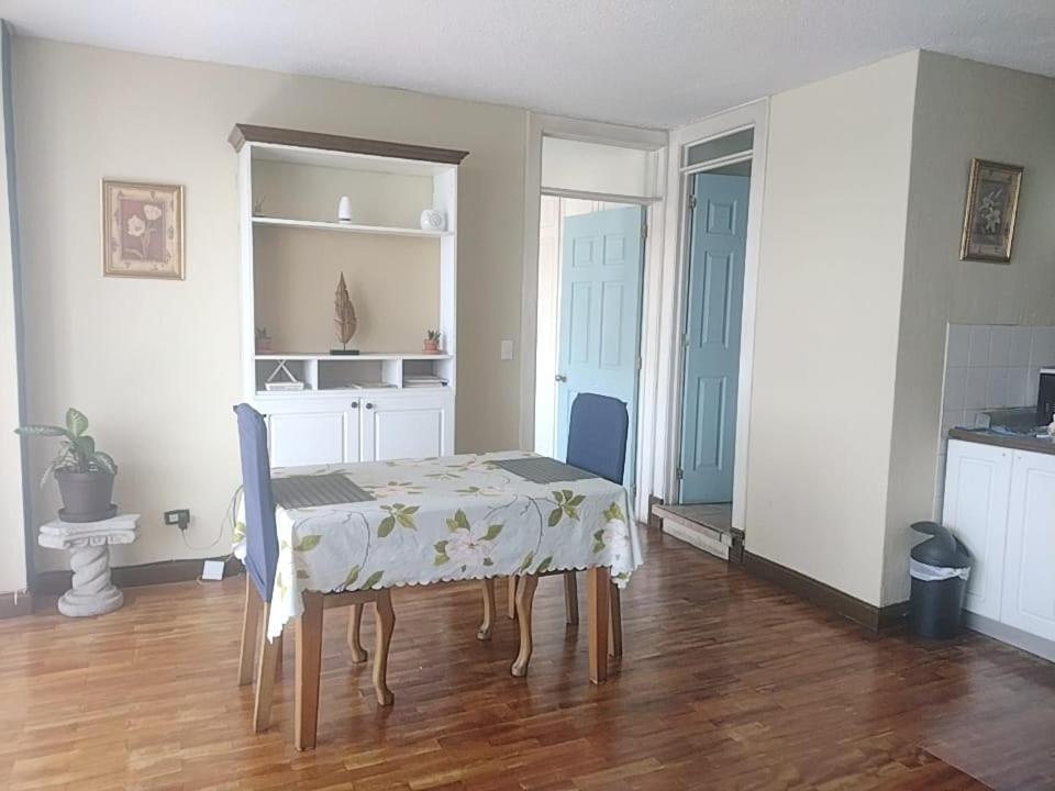 505 Cortijo Reforma Zona 9 דירה גואטמלה